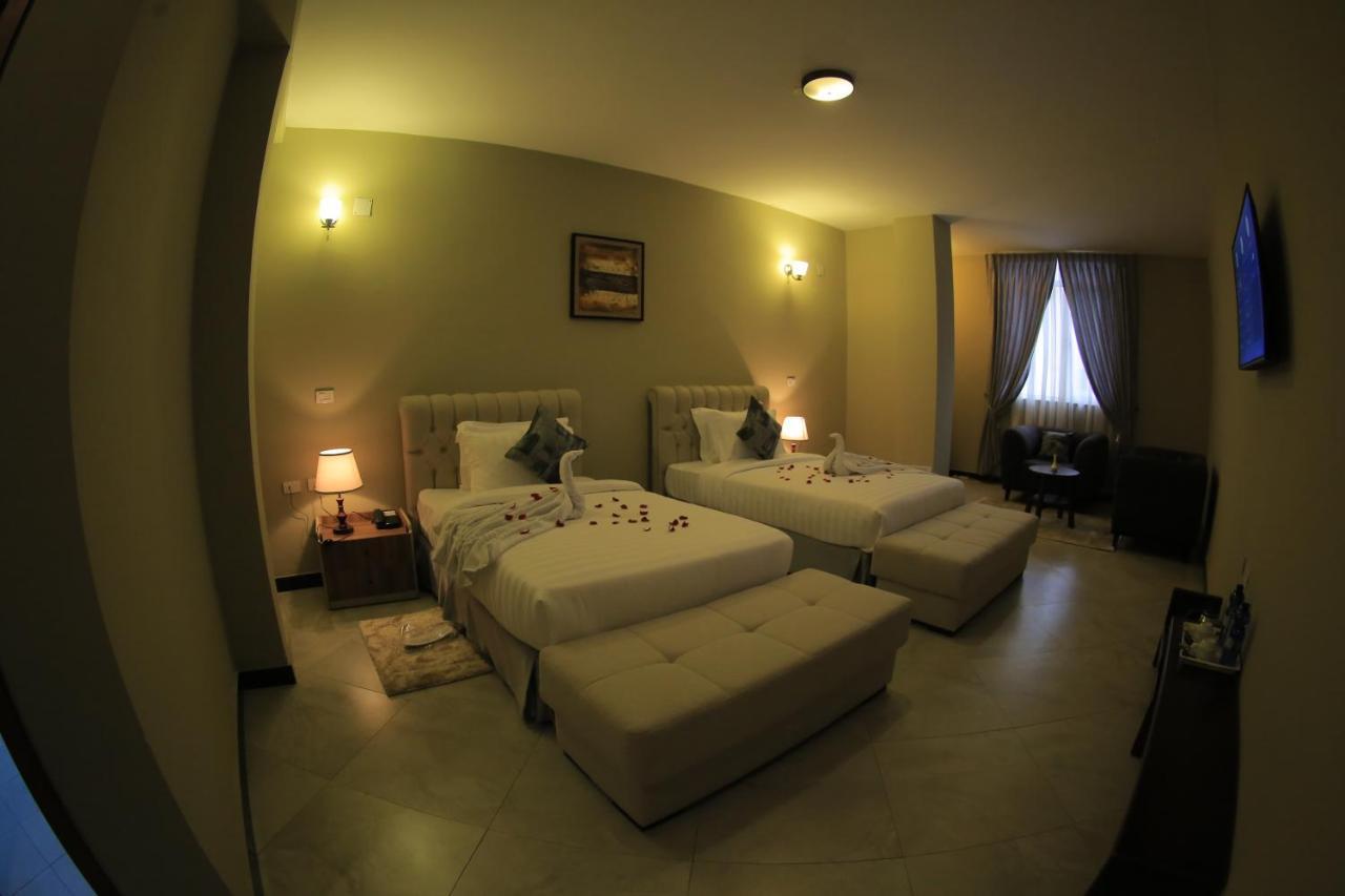 Daisy Hotel Адис Абеба Екстериор снимка
