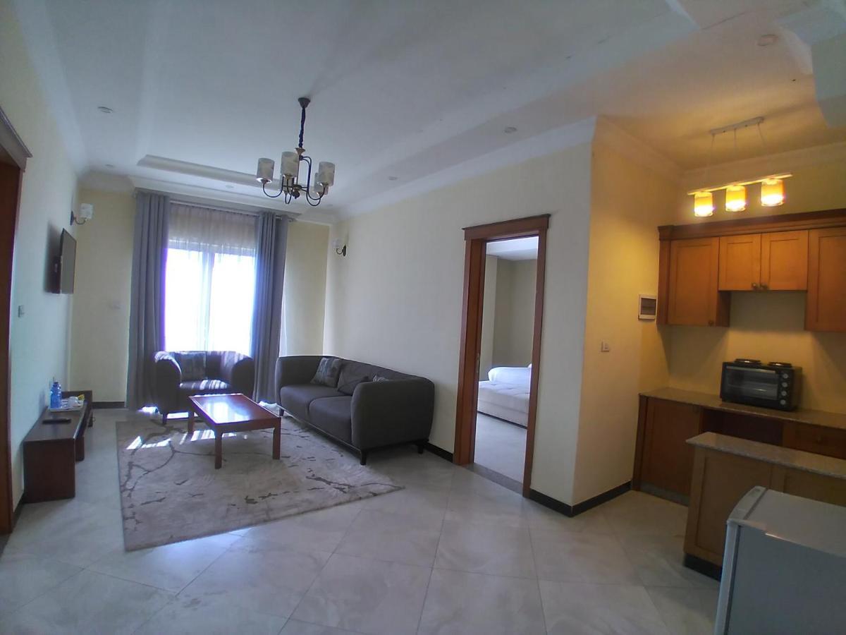 Daisy Hotel Адис Абеба Екстериор снимка